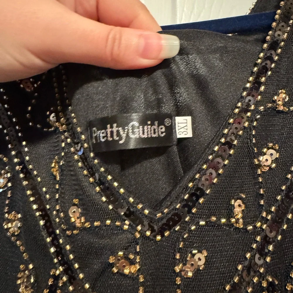 Halloween Flapper Black and Gold Sequin Embellished Dress - Picture 6 of 7